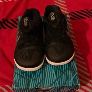 Toddler Nike Kyrie’s
